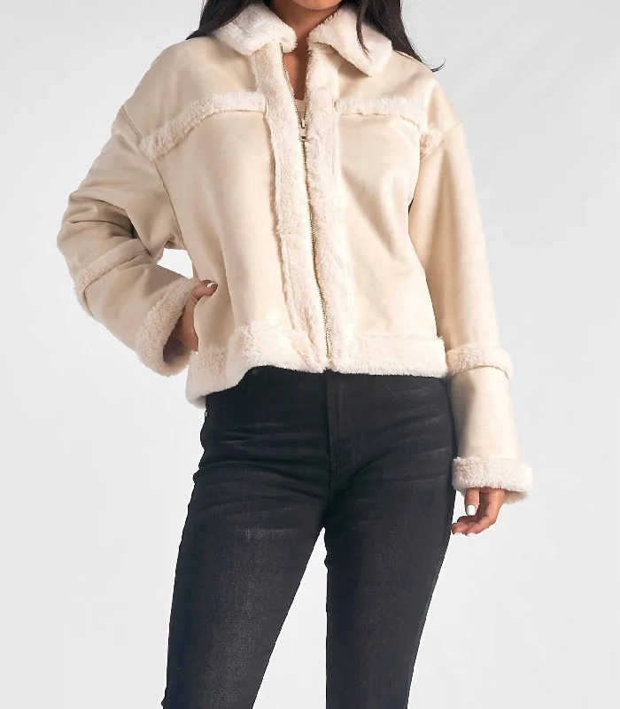 Muse Cropped Sherpa Jacket In Cream