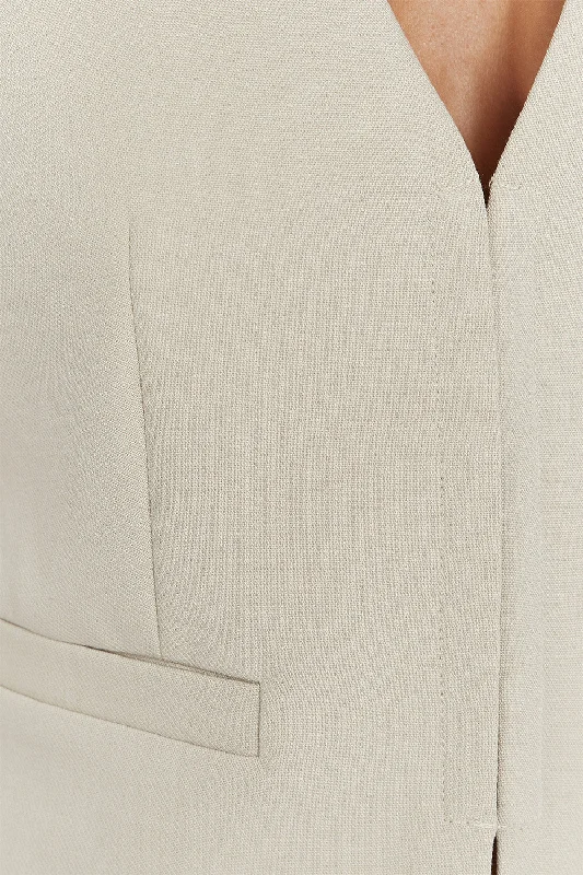 CELINE PEBBLE WAIST COAT