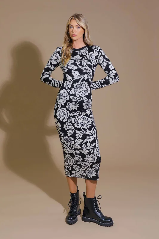 CHANGING LOCATIONS JACQUARD SWEATER MIDI DRESS