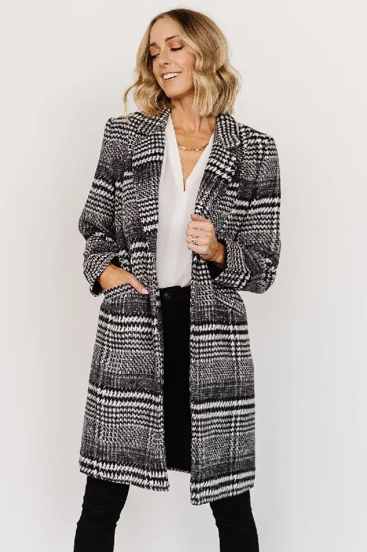 Townley Houndstooth Coat | Black + Off White